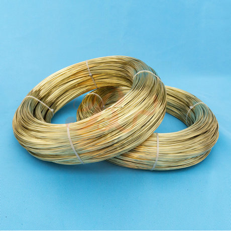 銅線與鋁線不能連接在一起，給您滿意的答案